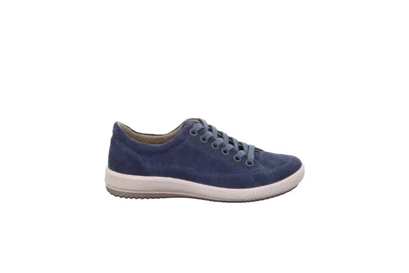 Sneakers in camoscio tacco 3 cm.