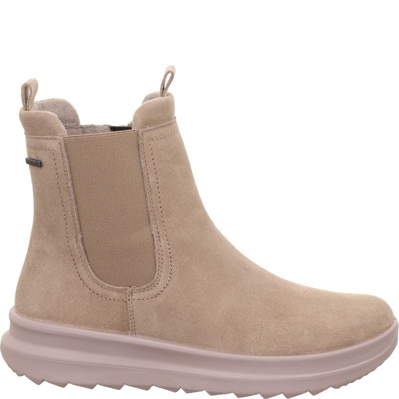 Polacchino in camoscio in tacco 2,5 cm.