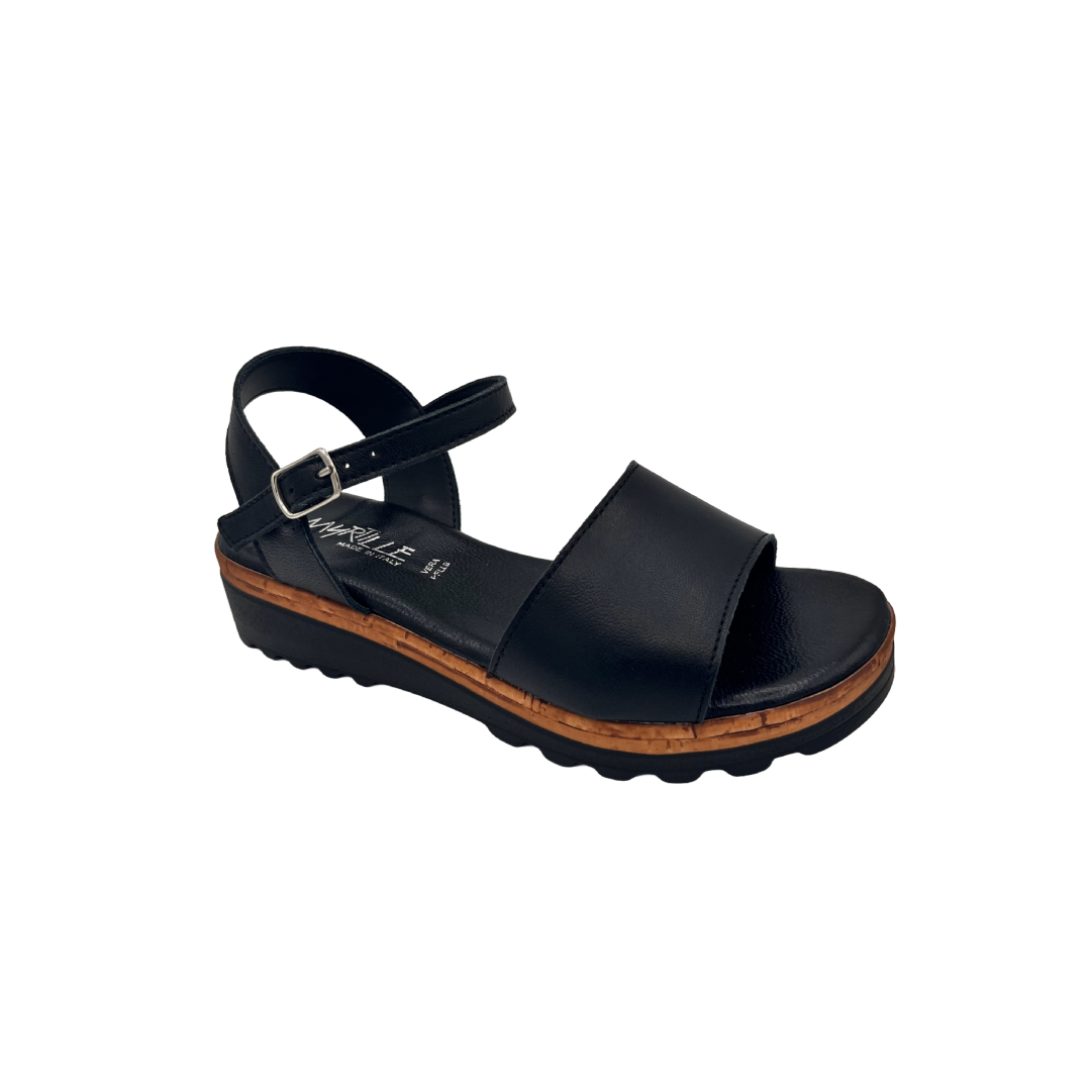 Sandalo a fascia, cinturino alla caviglia, zeppa 3 cm.
