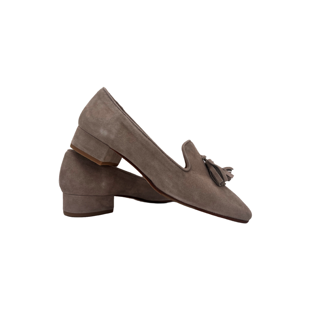 Slipper con nappine in camoscio 3 cm.