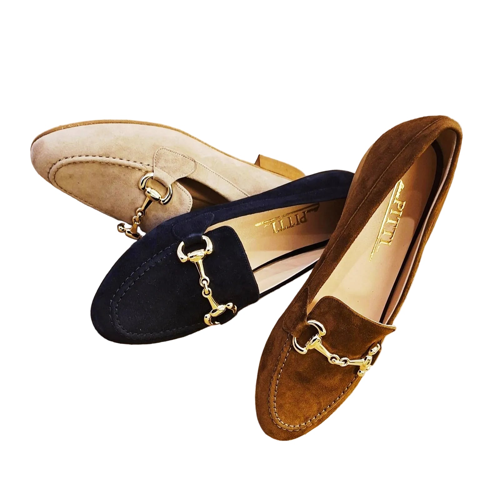 Mocassino in camoscio con morsetto tacco 2 cm.