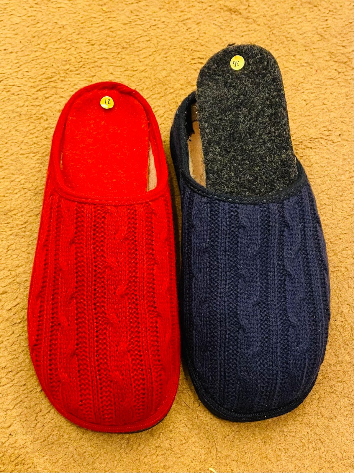 Pianella in lana tacco 3 cm.