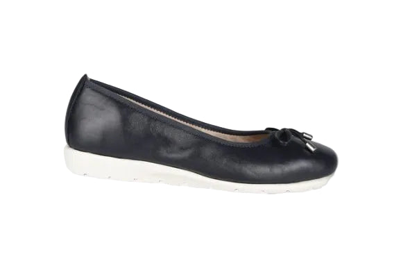 Décolleté pelle nero, blu, beige tacco 2 cm.