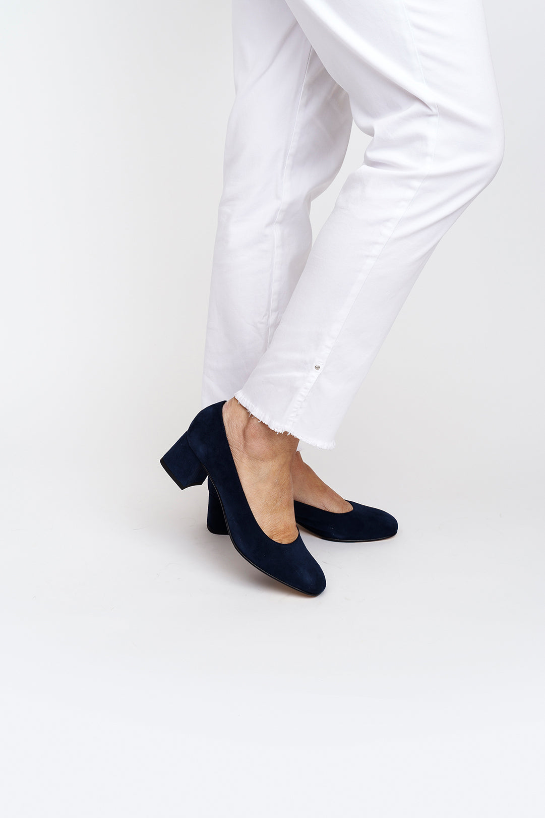 Décolleté in camoscio tacco 5 cm