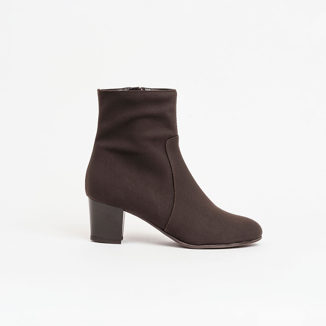 Polacchino in tessuto tacco 4,5 cm.