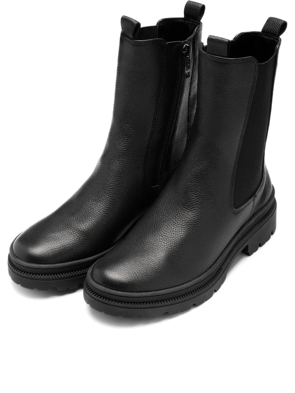 Polacchino inn pelle con zip tacco 3,5 cm.