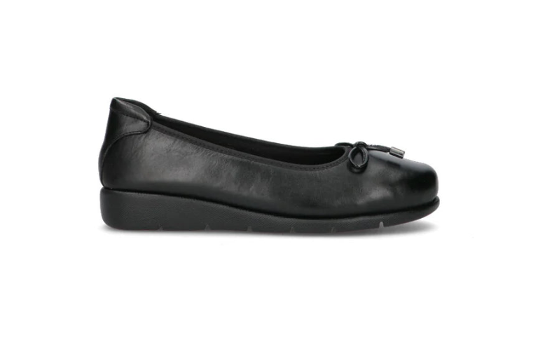 Décolleté pelle nero, blu, beige  tacco 2 cm.