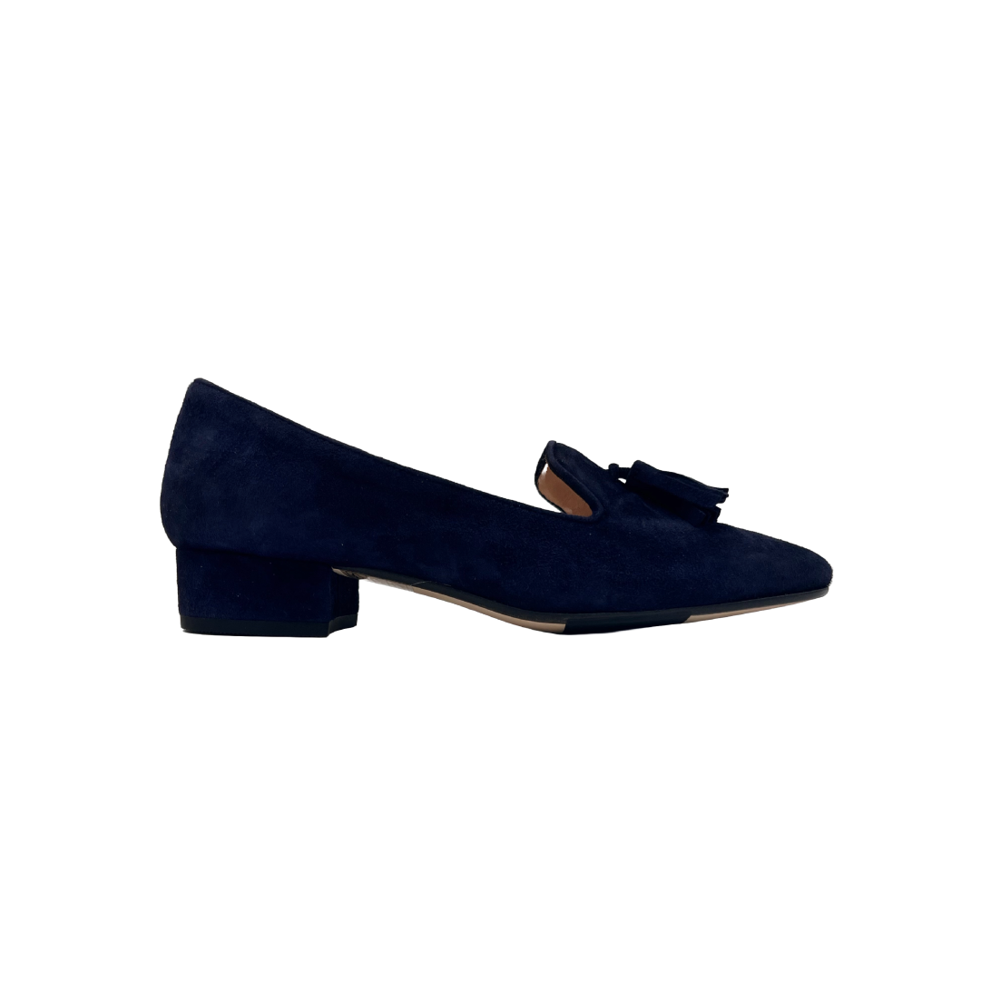 Slip-on con nappine in camoscio tacco 3 cm.