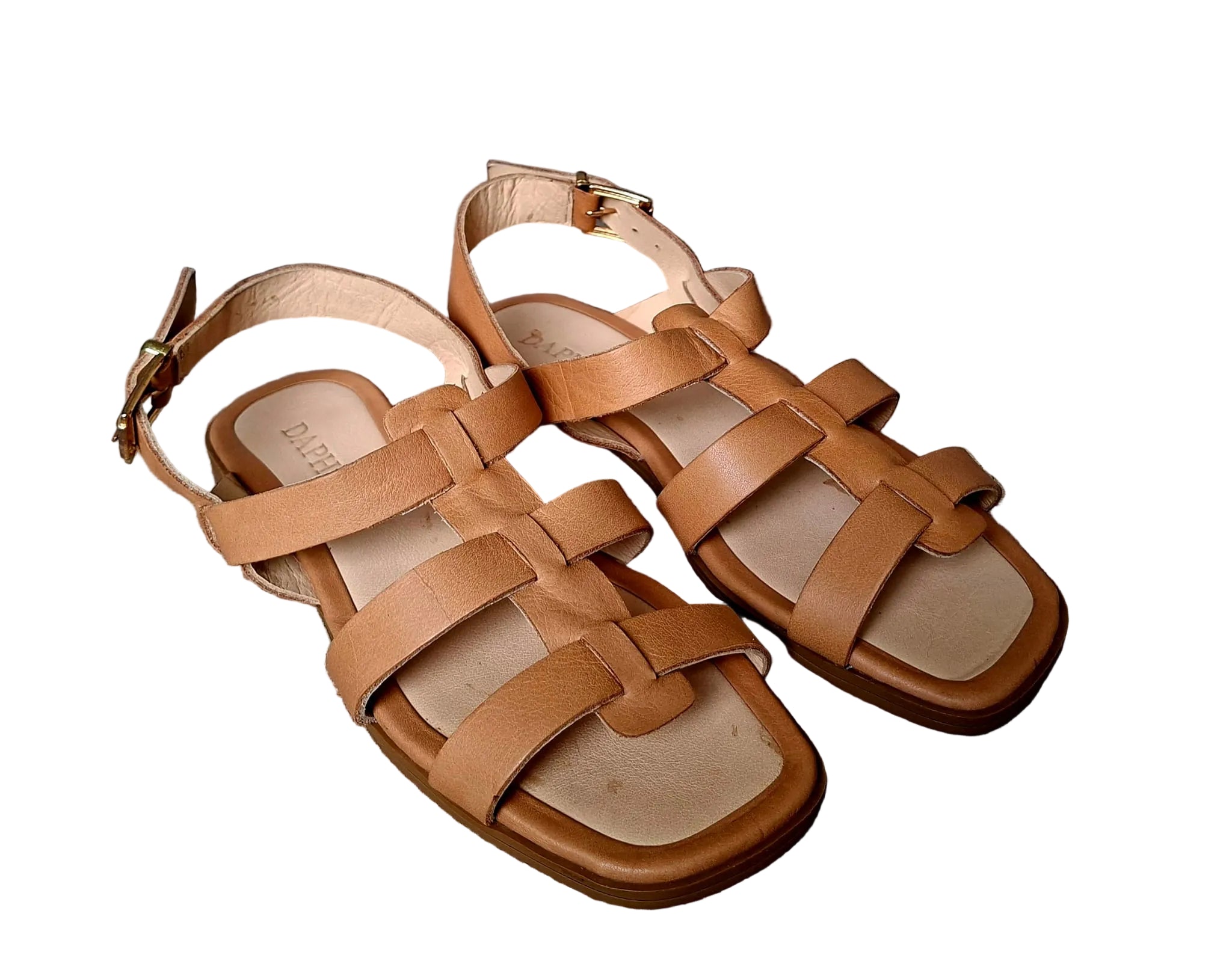 Sandalo flat in pelle tacco  1,5 cm.